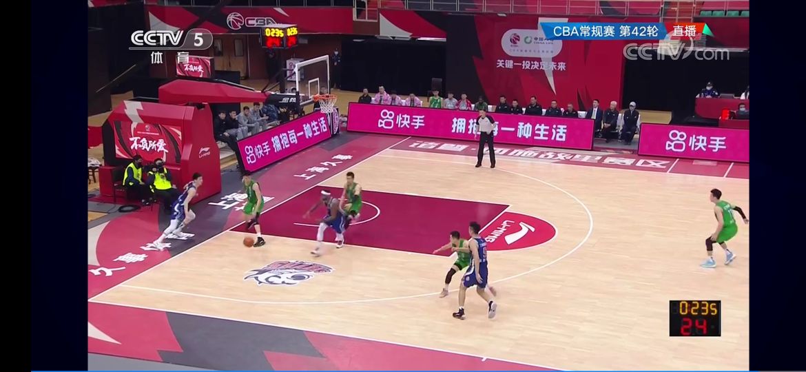 九游app-拜仁慕尼黑内部会议纪要流出：关键时刻回应争议，CBA常规赛使命明确，轮换策略成焦点(实况足球拜仁慕尼黑精选)